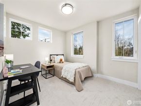 539 NW Juniper Street, Issaquah WA 98027