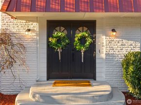 11704 NE 145th Street, Kirkland WA 98034