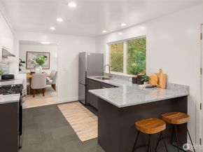 11704 NE 145th Street, Kirkland WA 98034