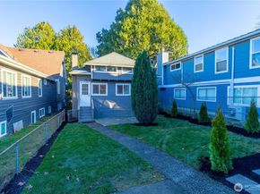715 27th Avenue, Seattle WA 98122