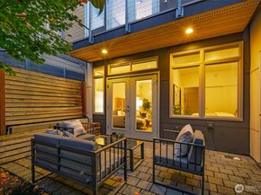2808 14th Avenue W B, Seattle WA 98119