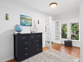 16349 Maplewild Avenue SW, Burien WA 98166