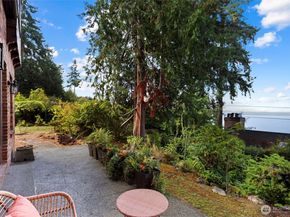16349 Maplewild Avenue SW, Burien WA 98166