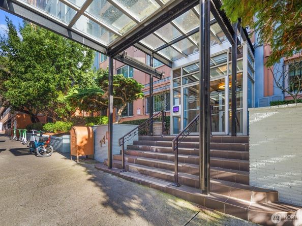 1400 Hubbell Place 409, Seattle WA 98101