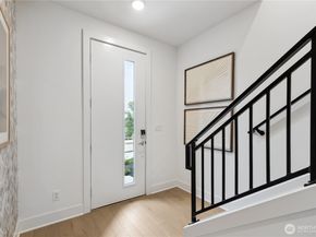 12255 138th Place NE 1701, Redmond WA 98052