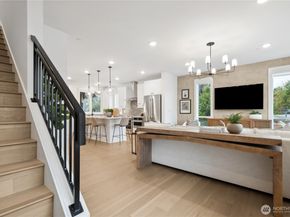 12255 138th Place NE 1701, Redmond WA 98052