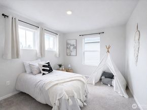 10623 SE 265th Place, Kent WA 98030