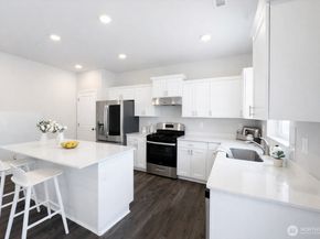 10623 SE 265th Place, Kent WA 98030