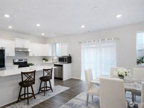 10623 SE 265th Place, Kent WA 98030