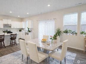 10623 SE 265th Place, Kent WA 98030