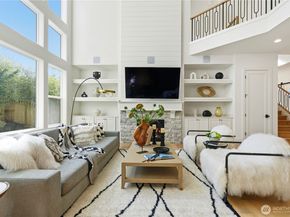 2582 136th Lane SE, Bellevue WA 98005