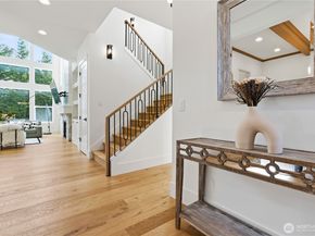 2582 136th Lane SE, Bellevue WA 98005