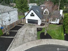 2502 166th Place SE, Bothell WA 98012