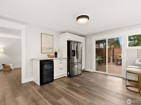 2502 166th Place SE, Bothell WA 98012