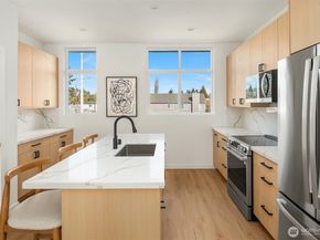 632 N 92nd Street, Seattle WA 98103