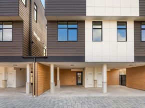 632 N 92nd Street, Seattle WA 98103