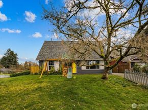 2228 192nd Place SW, Lynnwood WA 98036