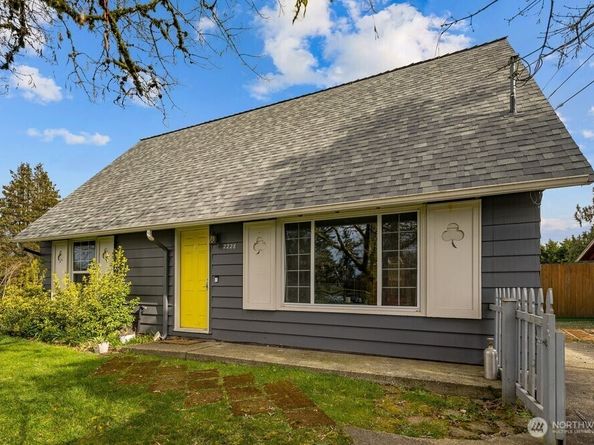 2228 192nd Place SW, Lynnwood WA 98036