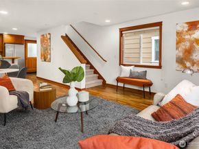 9418 Fremont Avenue N, Seattle WA 98103