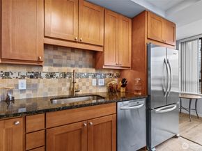 2201 3rd Avenue 2301, Seattle WA 98121