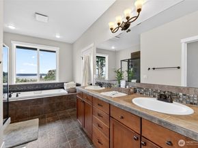 12235 15th Avenue SW, Burien WA 98146