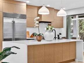 12235 15th Avenue SW, Burien WA 98146