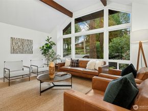 145 Mt Pilchuck Avenue SW, Issaquah WA 98027