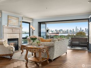 1333 Harbor Avenue SW 204, Seattle WA 98116