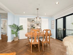 1333 Harbor Avenue SW 204, Seattle WA 98116