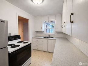 743 N 86th Street, Seattle WA 98103