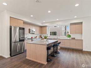 3915 198th Street SE F4, Bothell WA 98012