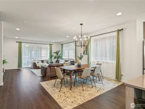 3915 198th Street SE F4, Bothell WA 98012