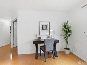 5021 Ripley Lane N 101, Renton WA 98056