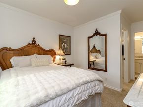 19905 4th Avenue NE I, Poulsbo WA 98370