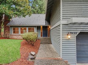 3320 168th Place SE, Bellevue WA 98008