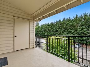 13620 NE 7th Street F14, Bellevue WA 98005