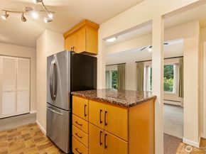 13620 NE 7th Street F14, Bellevue WA 98005