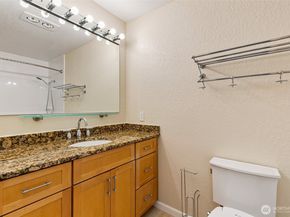 13620 NE 7th Street F14, Bellevue WA 98005