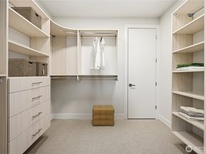 8707 126th Avenue NE, Kirkland WA 98033