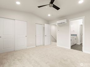 16823 Alder Way G4, Lynnwood WA 98037