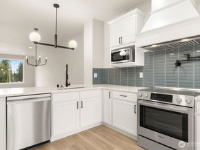 16823 Alder Way G4, Lynnwood WA 98037