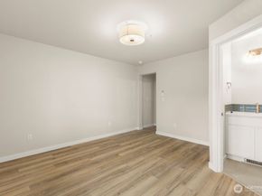 16823 Alder Way G4, Lynnwood WA 98037