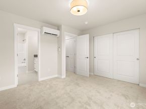 16823 Alder Way G4, Lynnwood WA 98037