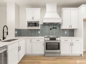 16823 Alder Way G4, Lynnwood WA 98037