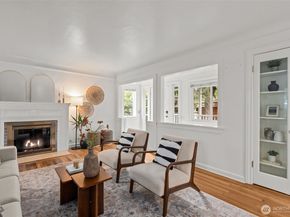 9732 15th Avenue NE, Seattle WA 98115