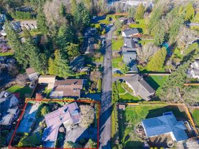 12857 SE 45th Pl, Bellevue WA 98006