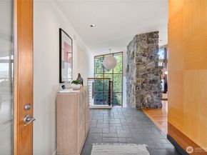 12857 SE 45th Pl, Bellevue WA 98006