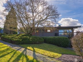 12857 SE 45th Pl, Bellevue WA 98006