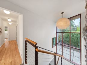 12857 SE 45th Pl, Bellevue WA 98006