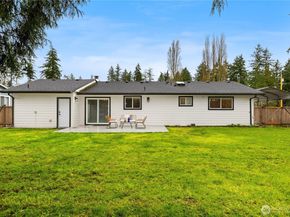 35844 13th Avenue SW, Federal Way WA 98126